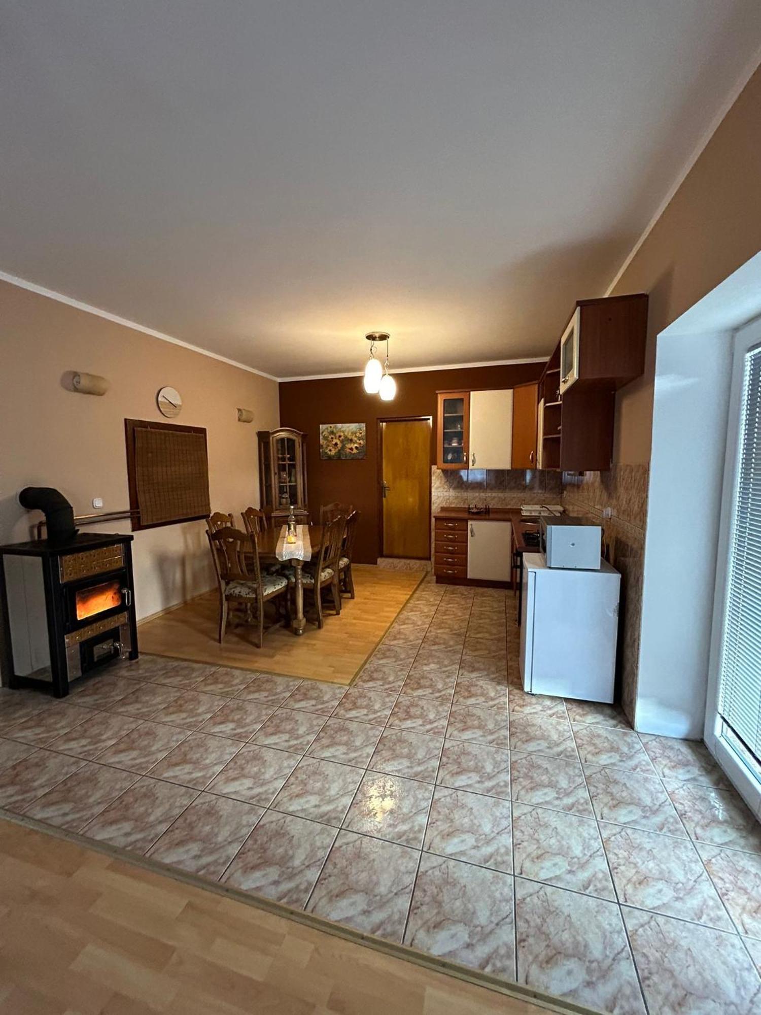 Apartament Domus Nostra Lovinac  Zewnętrze zdjęcie