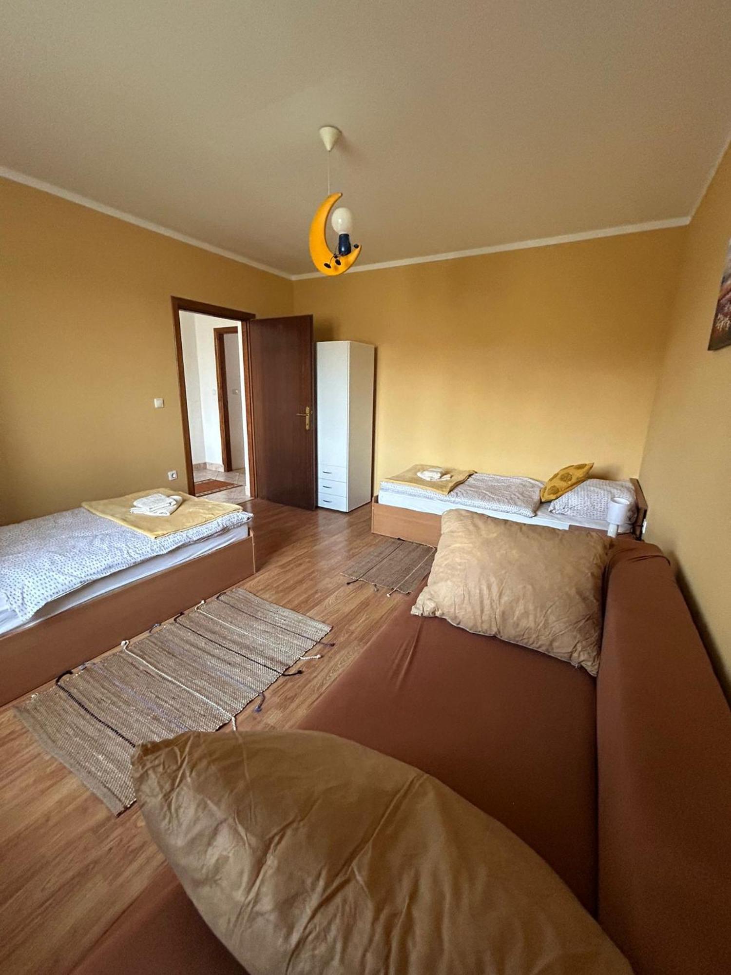 Apartament Domus Nostra Lovinac  Zewnętrze zdjęcie