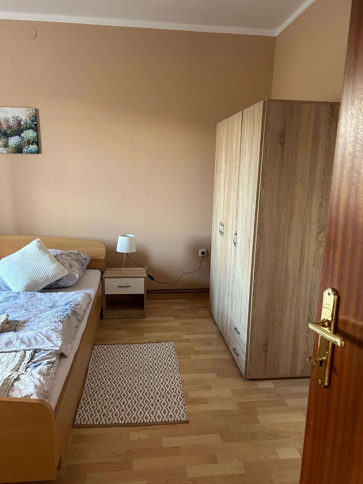 Apartament Domus Nostra Lovinac  Zewnętrze zdjęcie