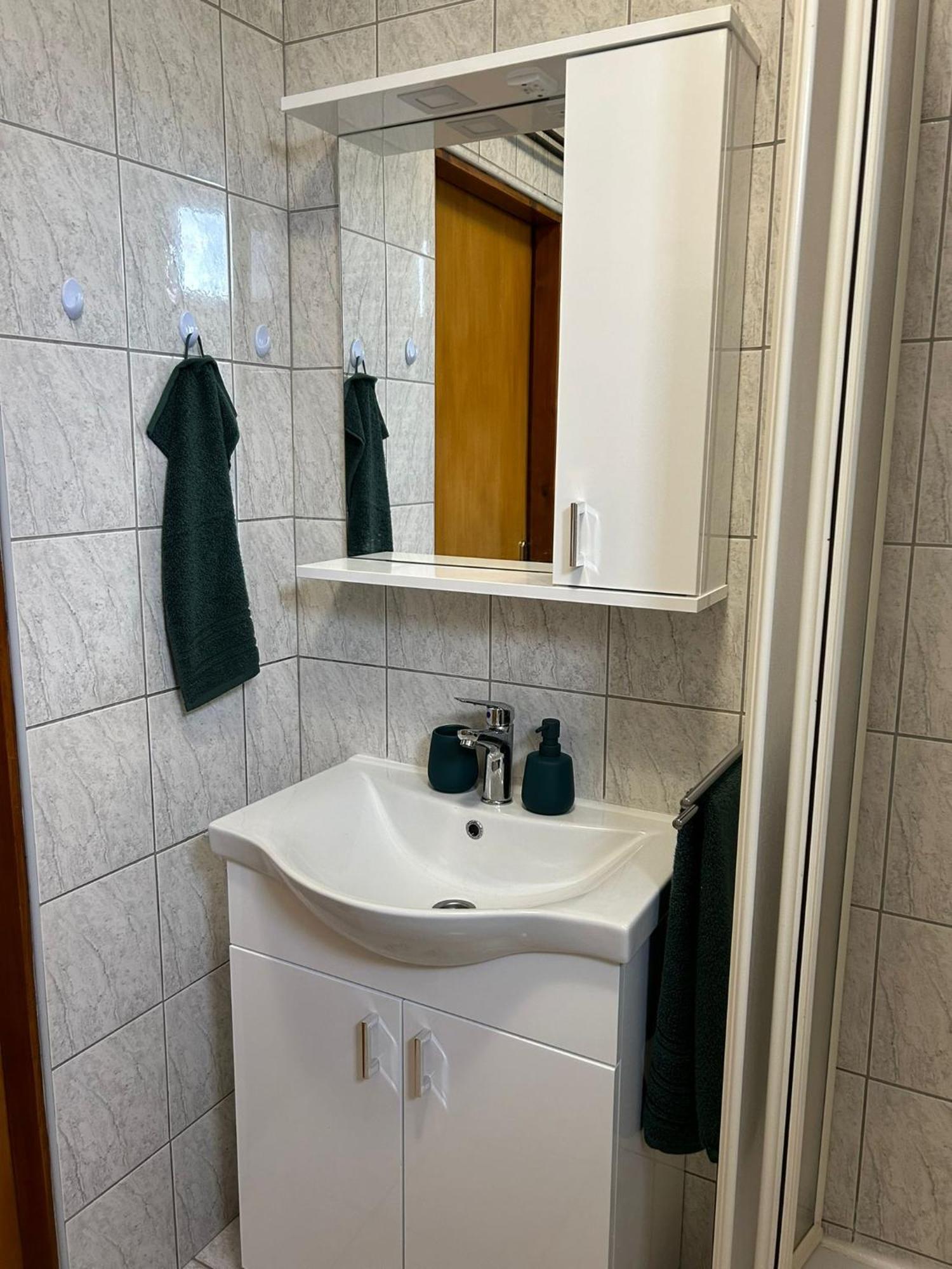 Apartament Domus Nostra Lovinac  Zewnętrze zdjęcie